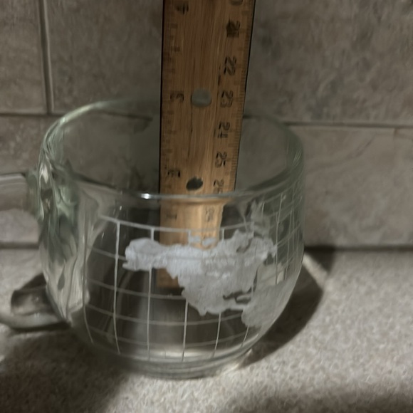 EUC 8 oz Nestle world mug with handle clear 3” depth 4” with handle 3” circum - Picture 6 of 7